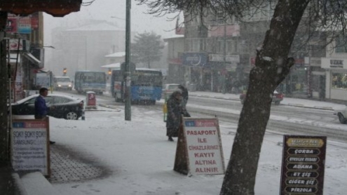 NEVŞEHİR'DE 89 KÖY YOLU ULAŞIMA KAPANDI